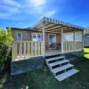 Azur. Hébergement de vacances Plouha